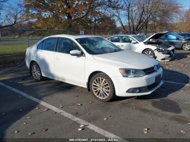 VOLKSWAGEN JETTA SEDAN 2011 3vwlz7aj4bm368648