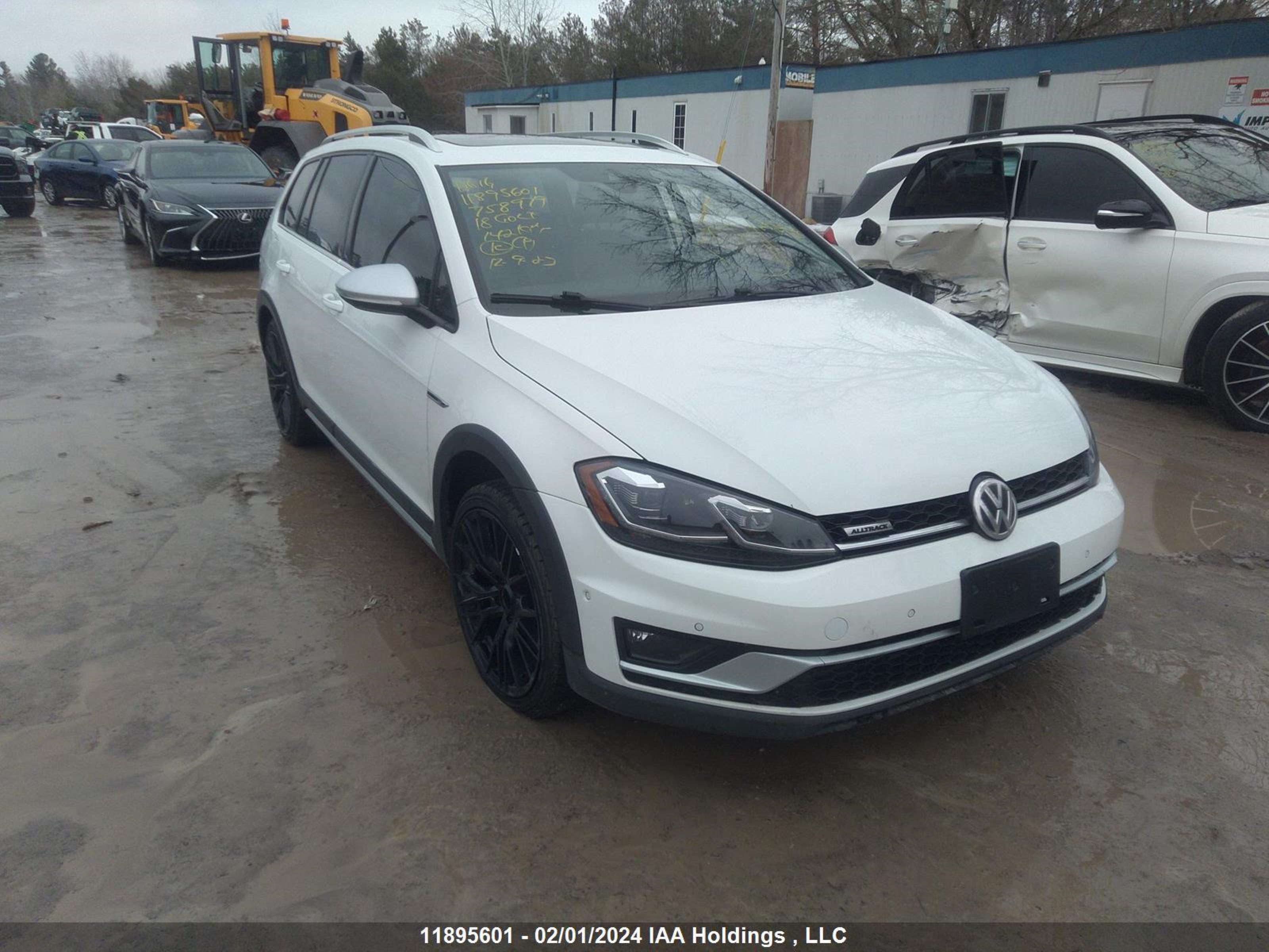 VOLKSWAGEN GOLF 2018 3vwm17auxjm758979