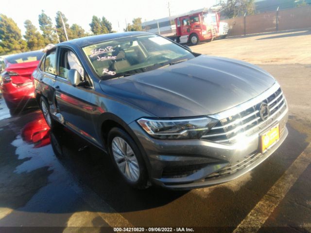 VOLKSWAGEN JETTA 2019 3vwn57bu4km068296