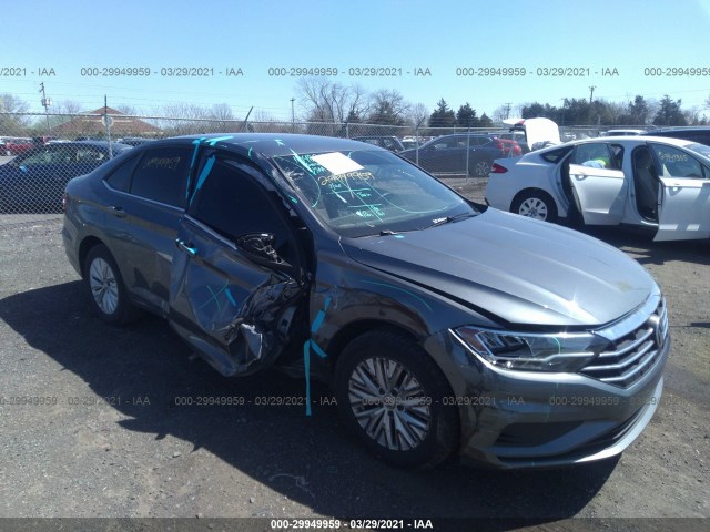 VOLKSWAGEN JETTA 2019 3vwn57bu5km147279