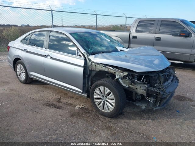 VOLKSWAGEN JETTA 2019 3vwn57bu5km266692