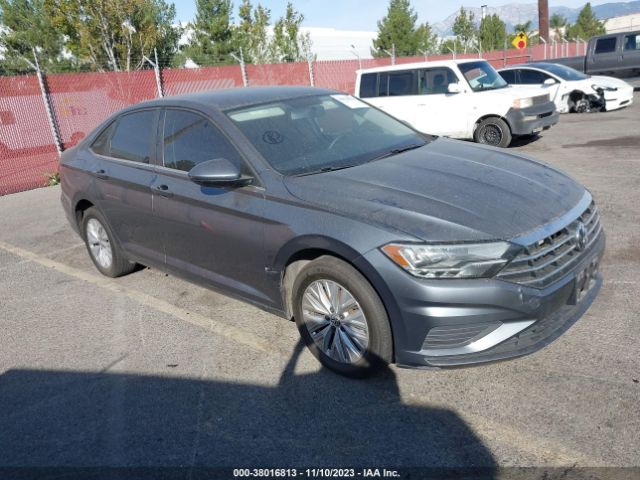 VOLKSWAGEN JETTA 2019 3vwn57buxkm090402