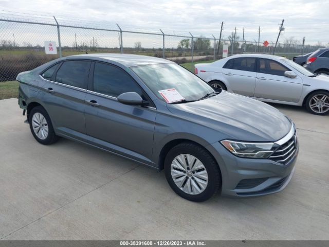 VOLKSWAGEN JETTA 2019 3vwn57buxkm162618