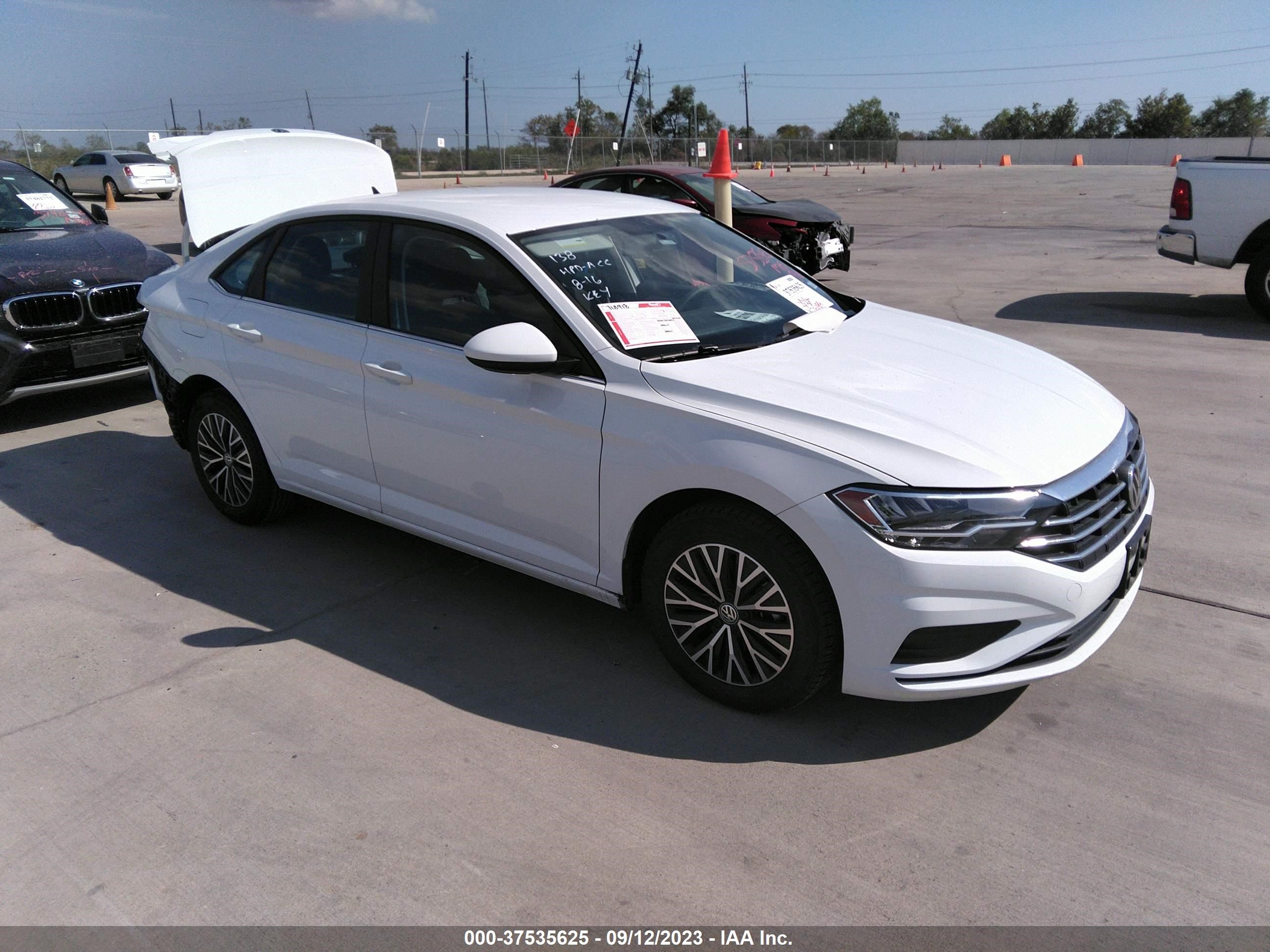 VOLKSWAGEN JETTA 2021 3vwn57buxmm066412