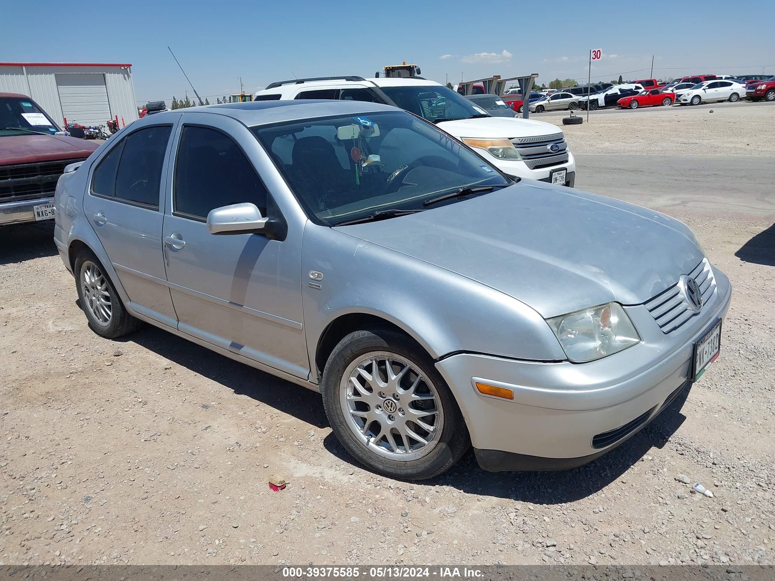 VOLKSWAGEN JETTA 2003 3vwpe69m83m195742