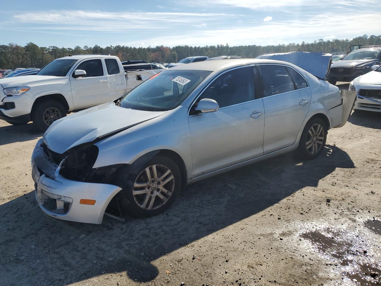 VOLKSWAGEN JETTA 2007 3vwrf71k77m071554