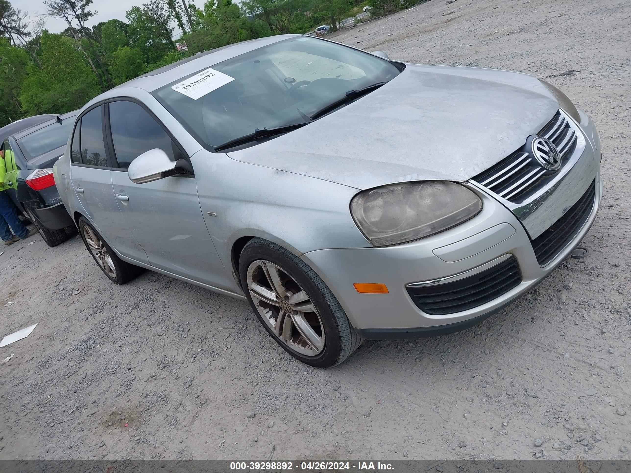 VOLKSWAGEN JETTA 2008 3vwrj71kx8m175696