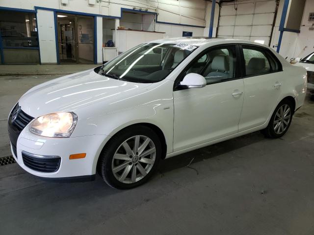 VOLKSWAGEN JETTA WOLF 2010 3vwrj7aj2am018404