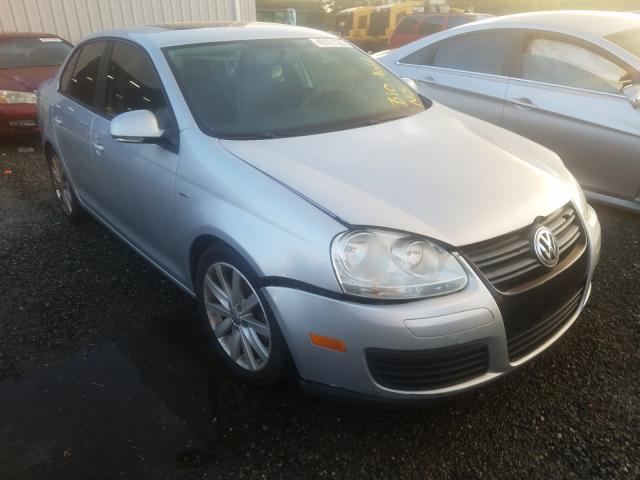 VOLKSWAGEN JETTA WOLF 2010 3vwrj7ajxam064188