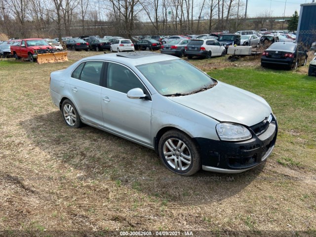 VOLKSWAGEN JETTA SEDAN 2010 3vwrl7aj1am115264