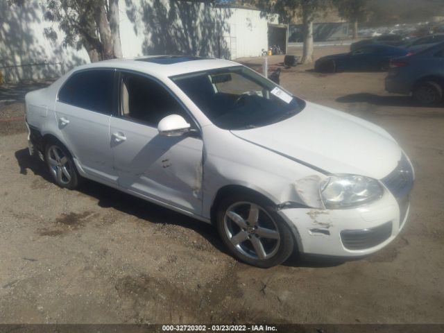 VOLKSWAGEN JETTA SEDAN 2010 3vwrl7aj4am152390