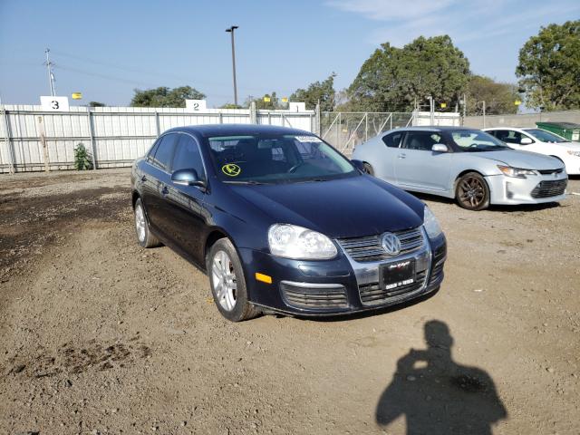 VOLKSWAGEN JETTA SEDAN 2010 3vwrl8aj5am133188