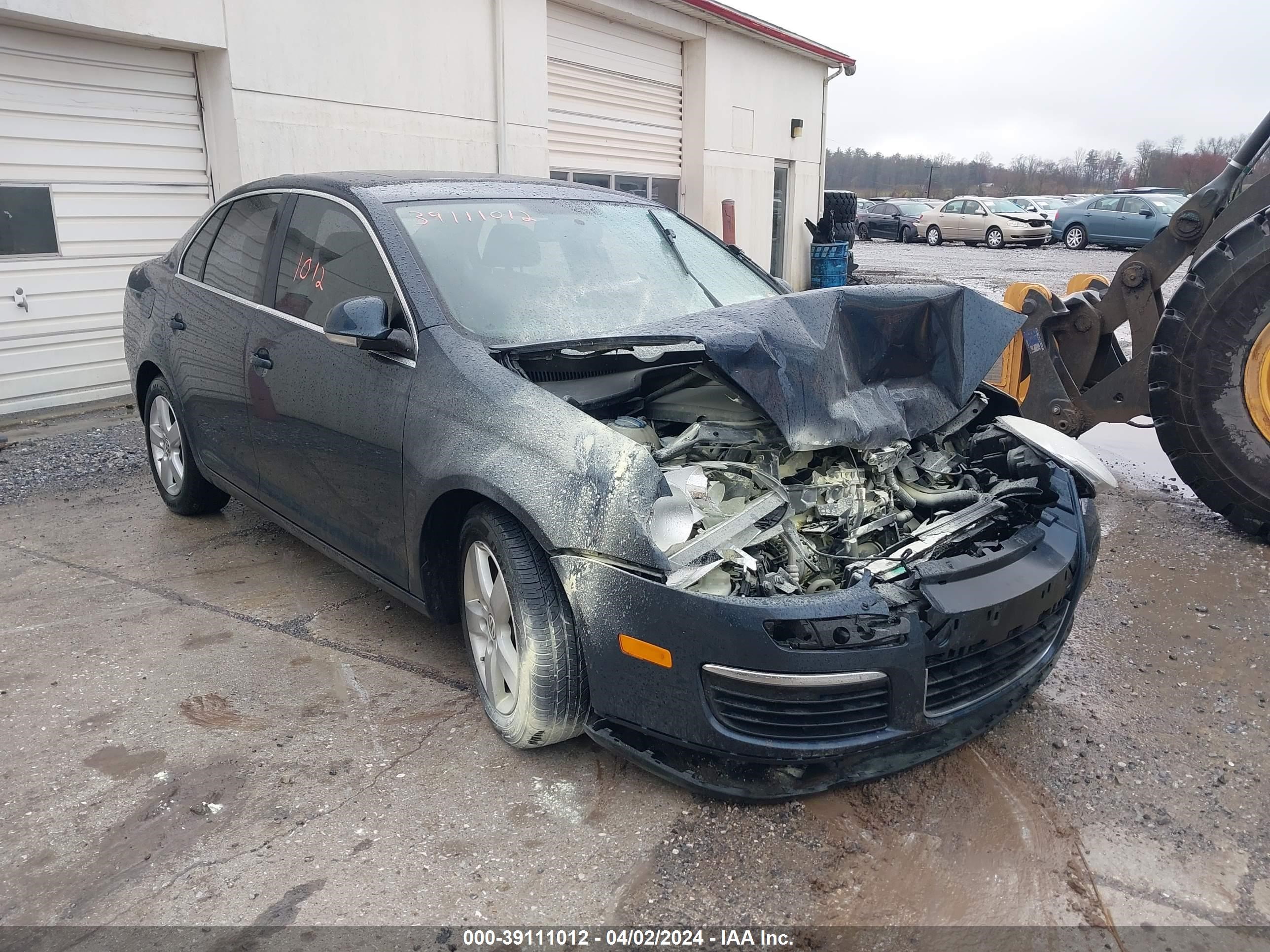 VOLKSWAGEN JETTA 2008 3vwrm71k08m054344