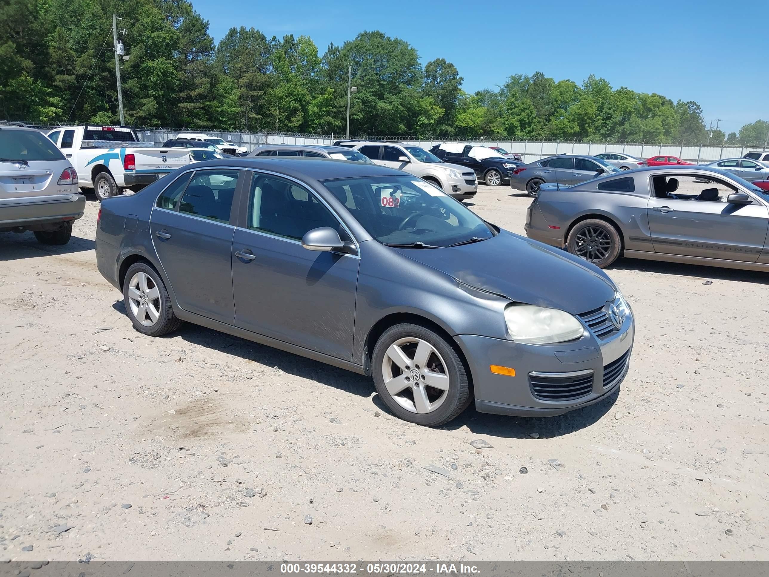 VOLKSWAGEN JETTA 2008 3vwrm71k88m077595