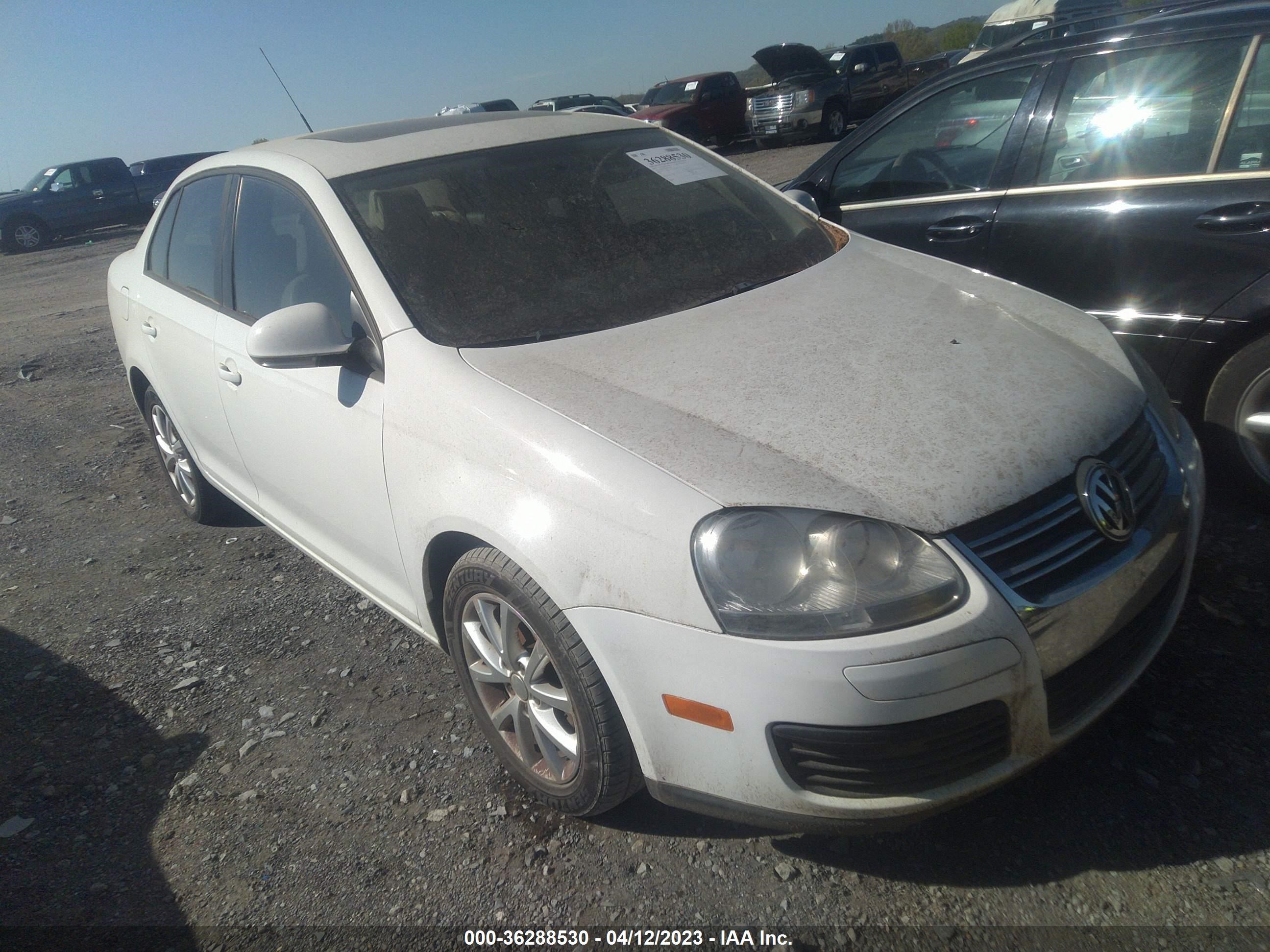 VOLKSWAGEN JETTA 2010 3vwrx7aj3am135262