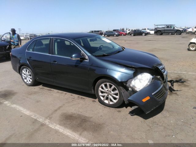 VOLKSWAGEN JETTA SEDAN 2010 3vwrx7aj4am037065