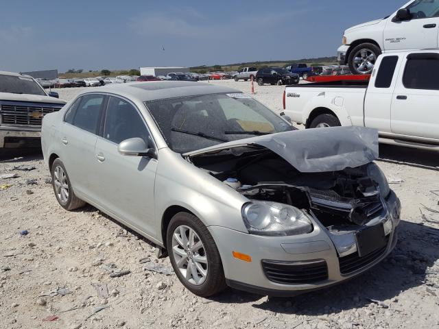 VOLKSWAGEN JETTA SE 2010 3vwrx7aj8am070215