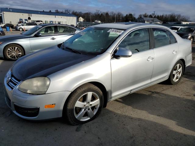 VOLKSWAGEN JETTA 2008 3vwrz71k28m195210