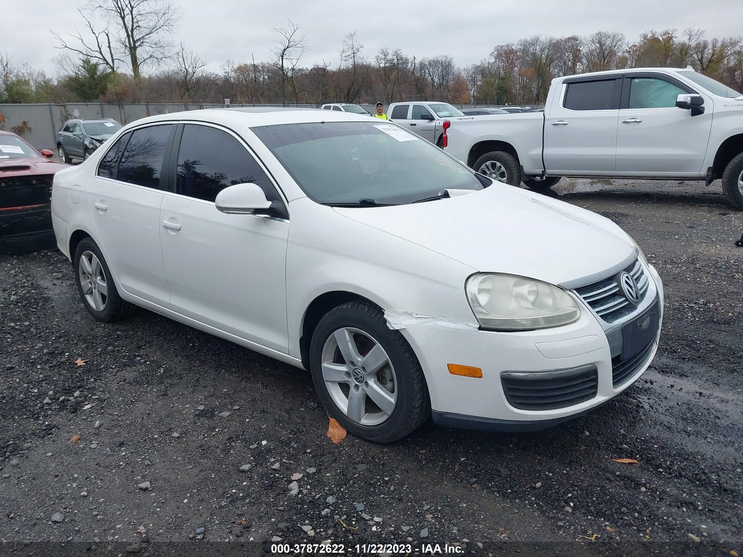 VOLKSWAGEN JETTA 2009 3vwrz71k29m131881