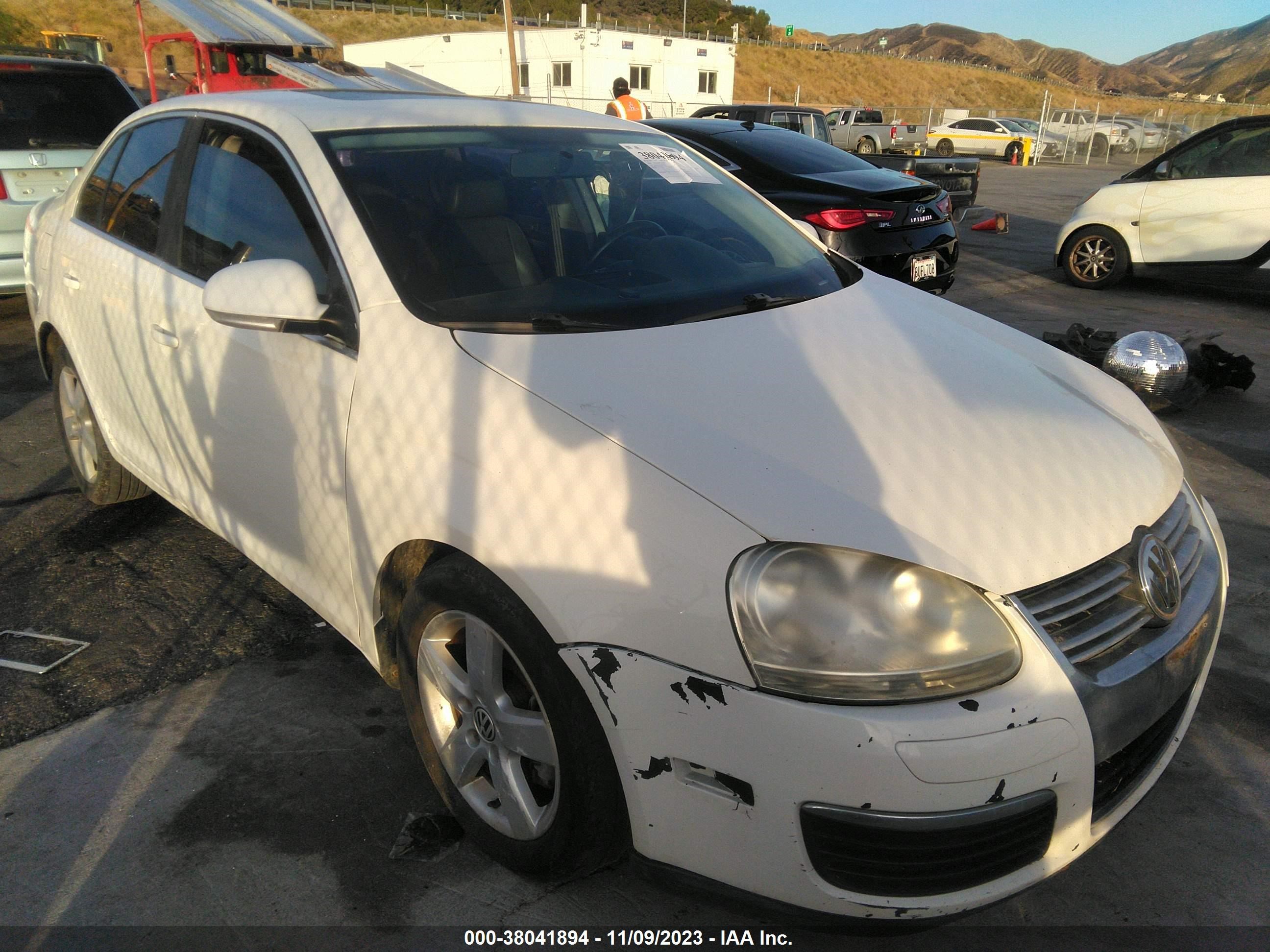 VOLKSWAGEN JETTA 2008 3vwrz71k78m130000