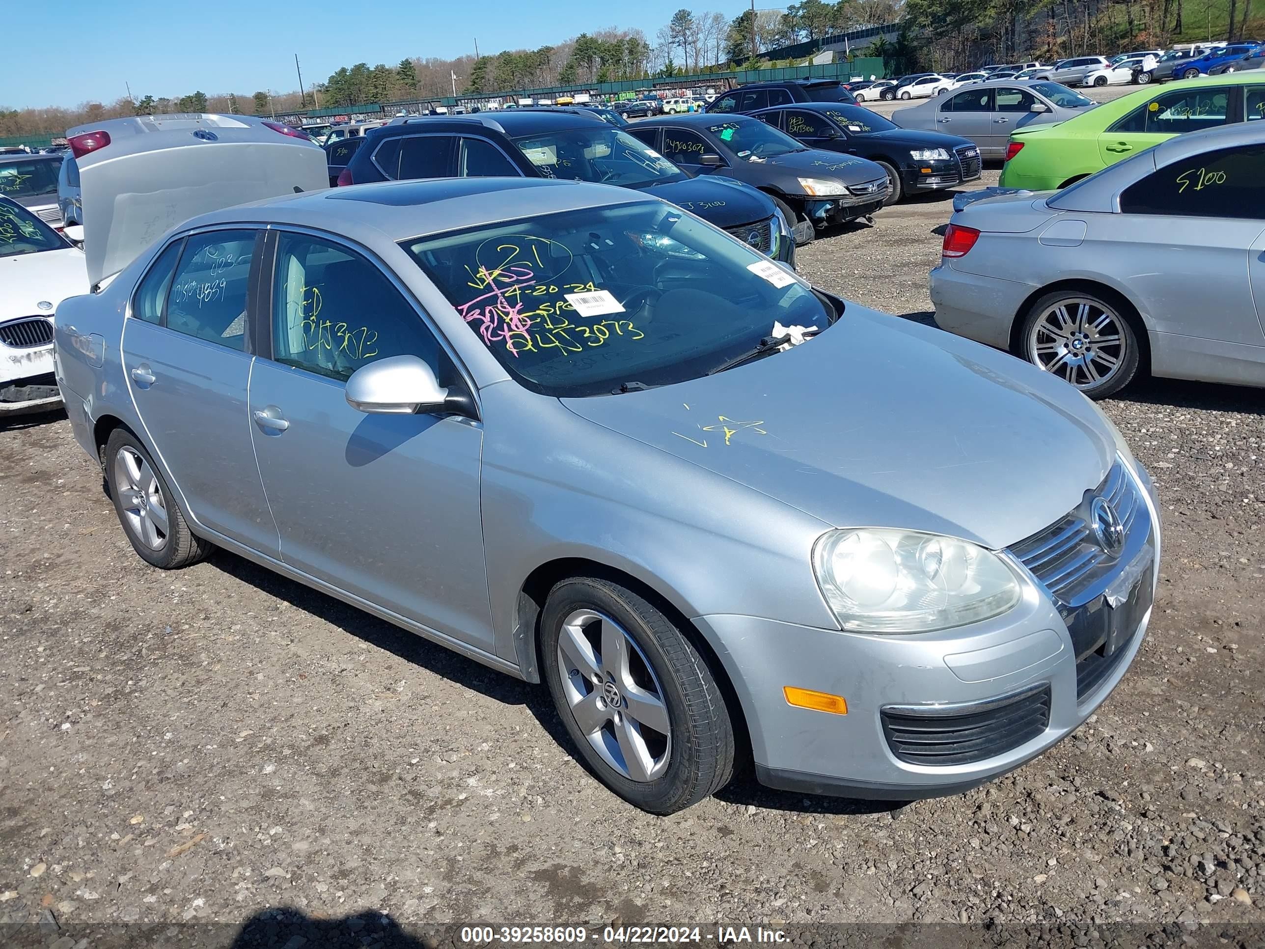 VOLKSWAGEN JETTA 2009 3vwrz71kx9m017207