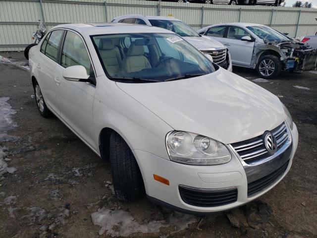 VOLKSWAGEN 2 DOOR 2010 3vwrz7aj1am050303