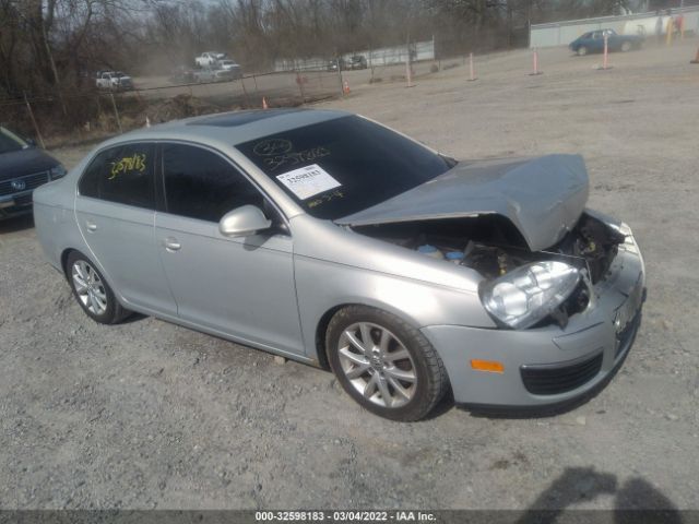 VOLKSWAGEN JETTA SEDAN 2010 3vwrz7aj3am032384