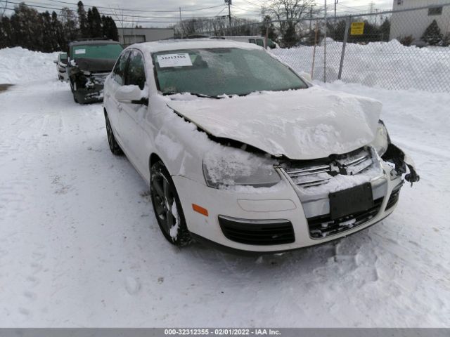 VOLKSWAGEN JETTA SEDAN 2010 3vwrz7aj5am050630