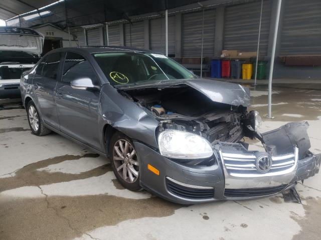 VOLKSWAGEN JETTA SE 2010 3vwrz7aj5am098421