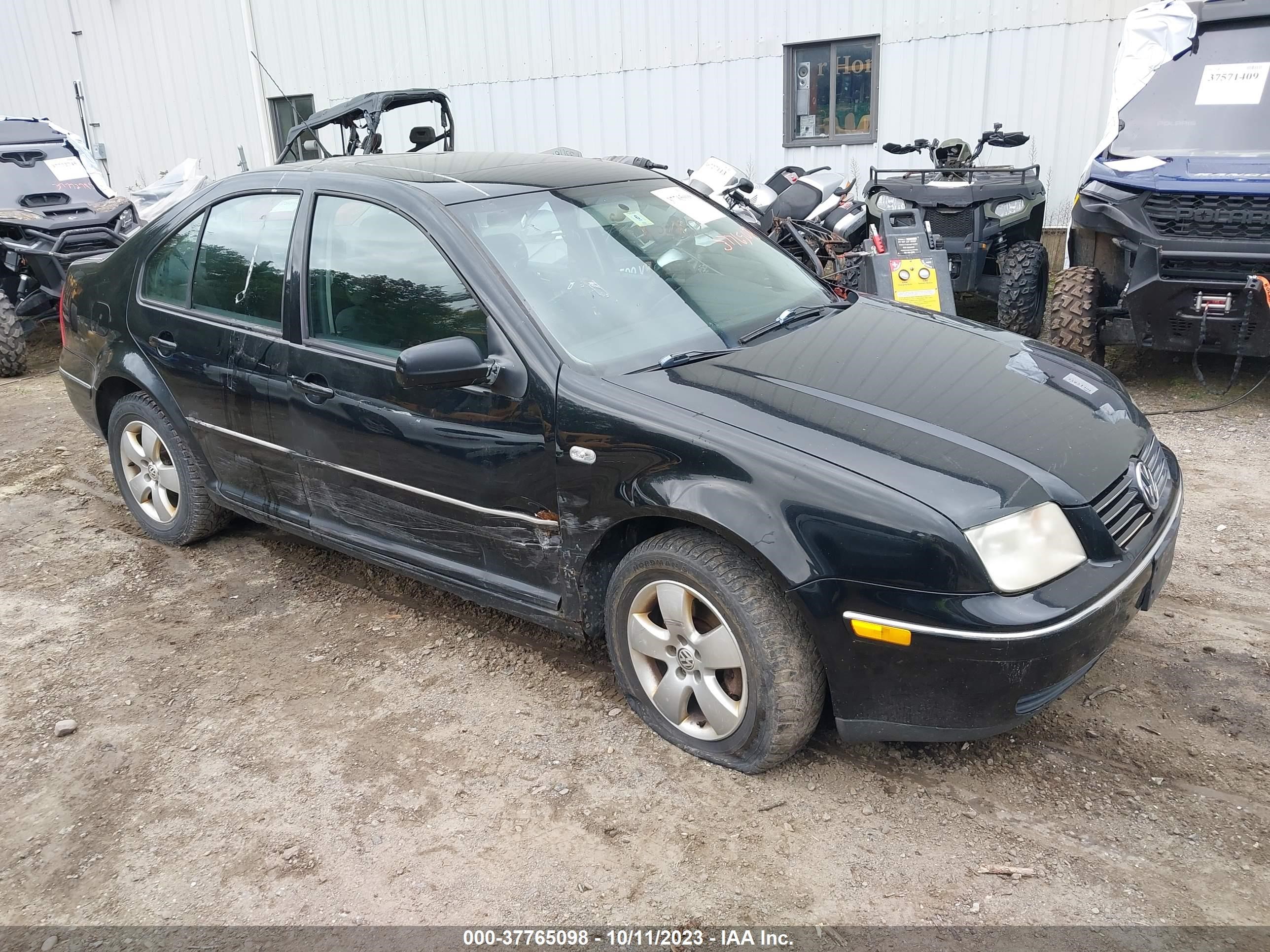 VOLKSWAGEN JETTA 2005 3vwsa69m75m059272