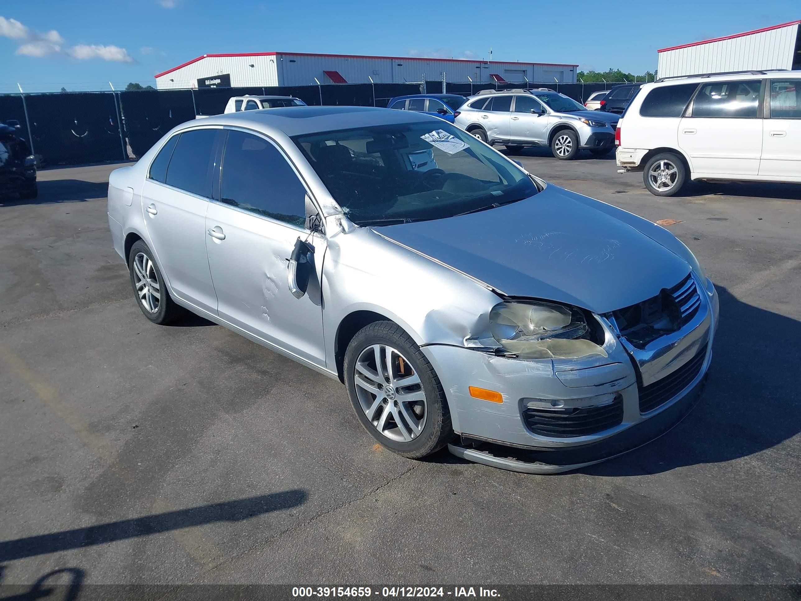 VOLKSWAGEN JETTA 2005 3vwsf71k45m613059