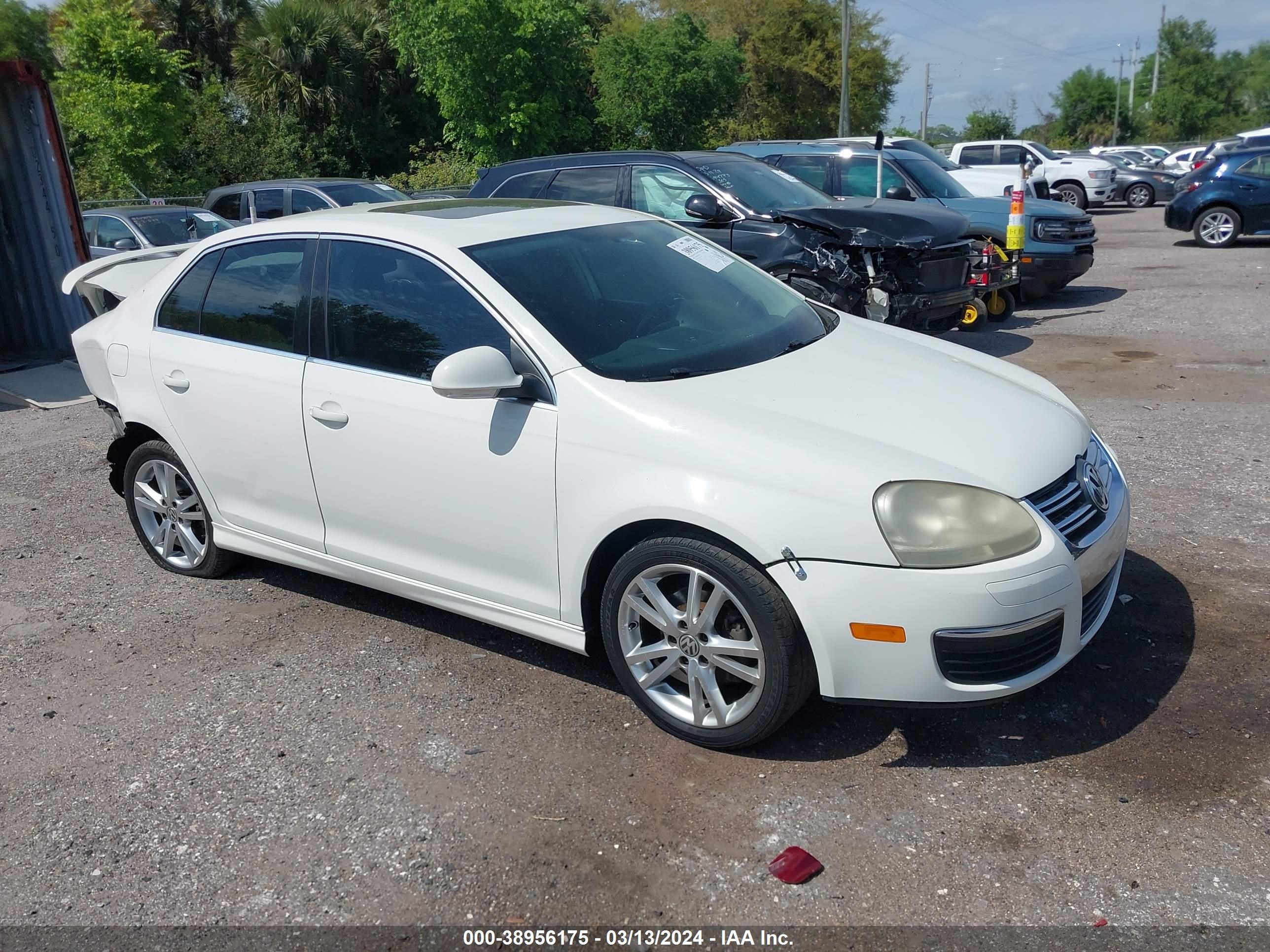 VOLKSWAGEN JETTA 2006 3vwsf71k56m791614