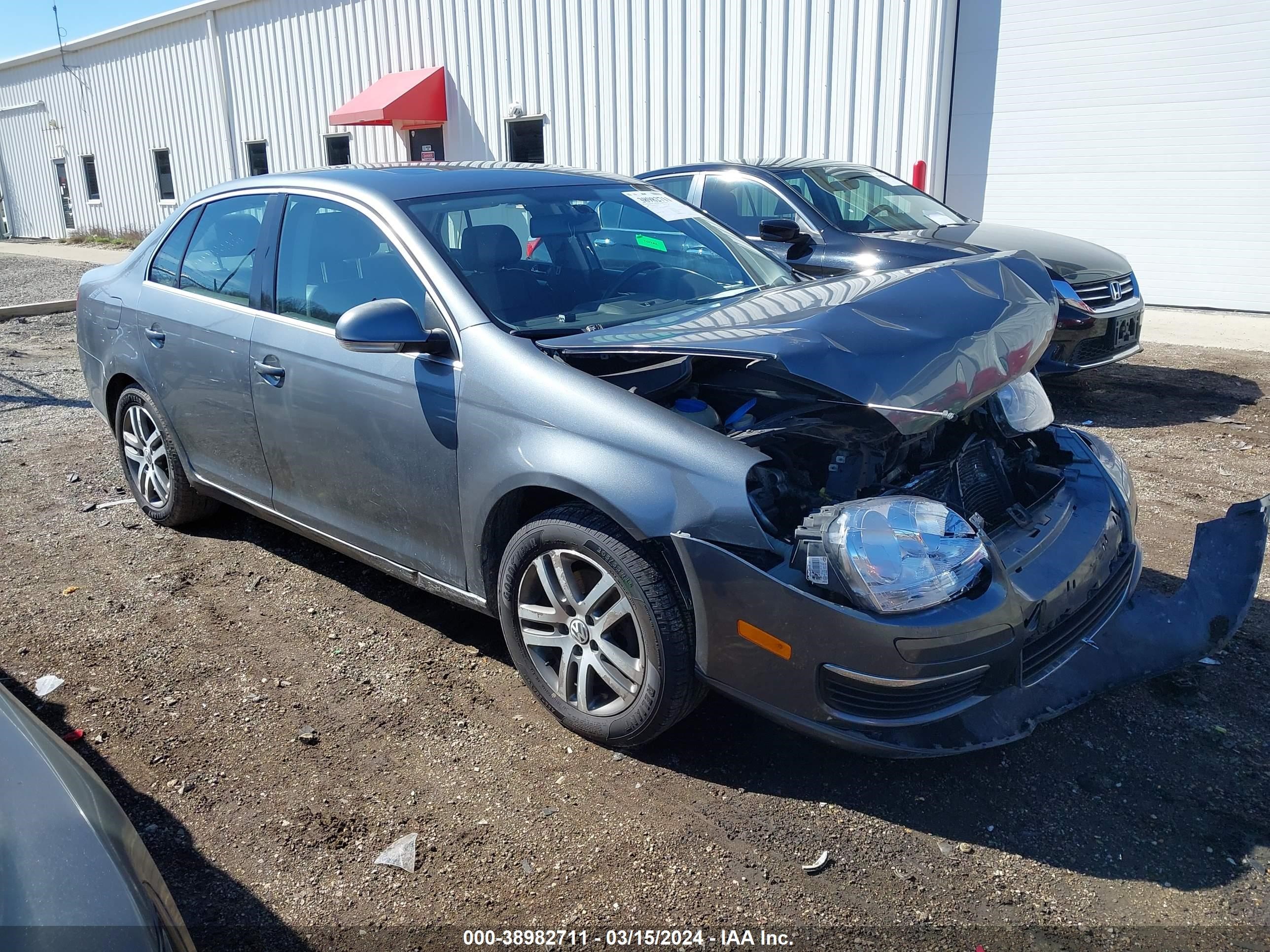 VOLKSWAGEN JETTA 2005 3vwsf71k65m612169