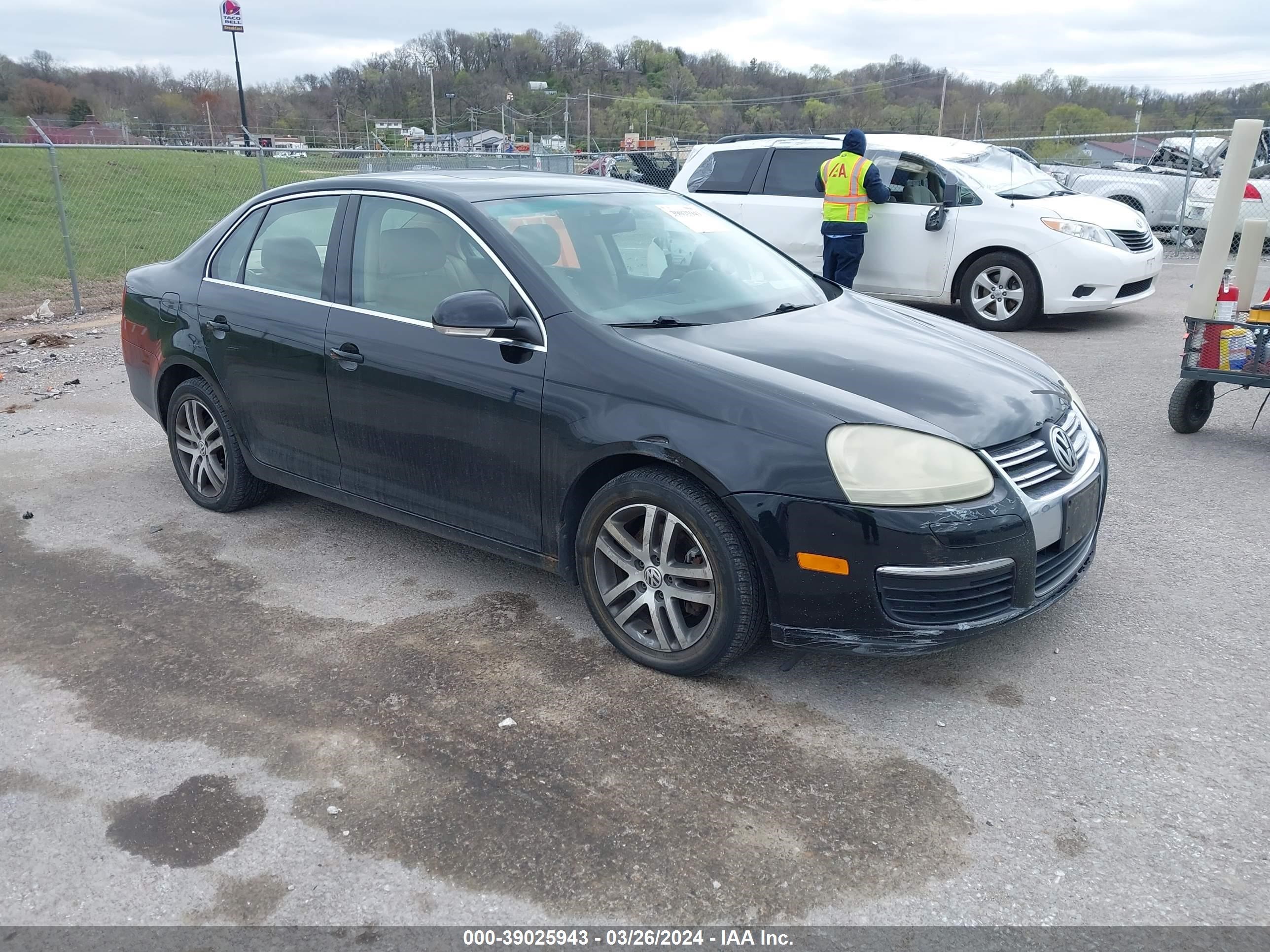 VOLKSWAGEN JETTA 2006 3vwsf71k76m805514