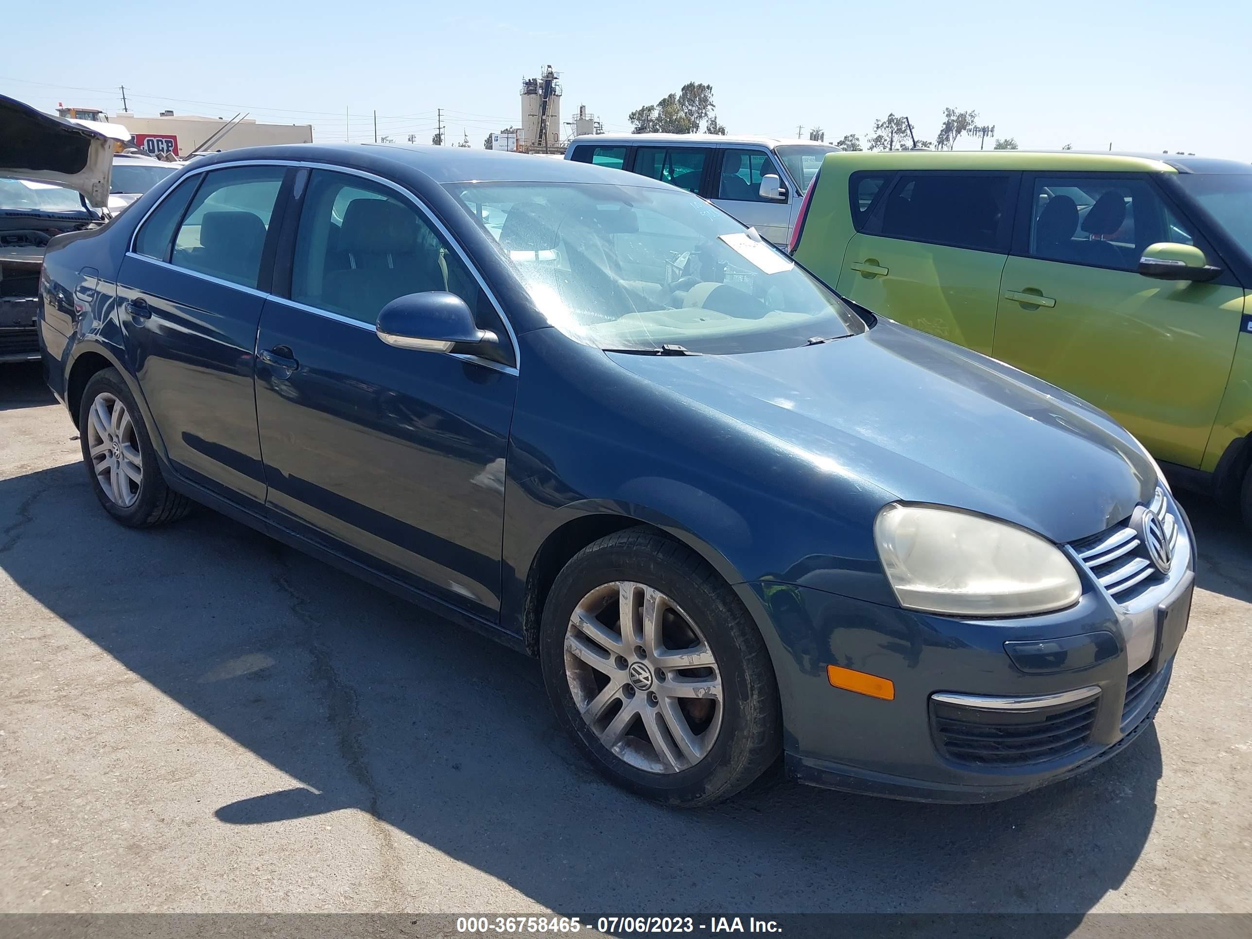 VOLKSWAGEN JETTA 2007 3vwsf71k97m047547