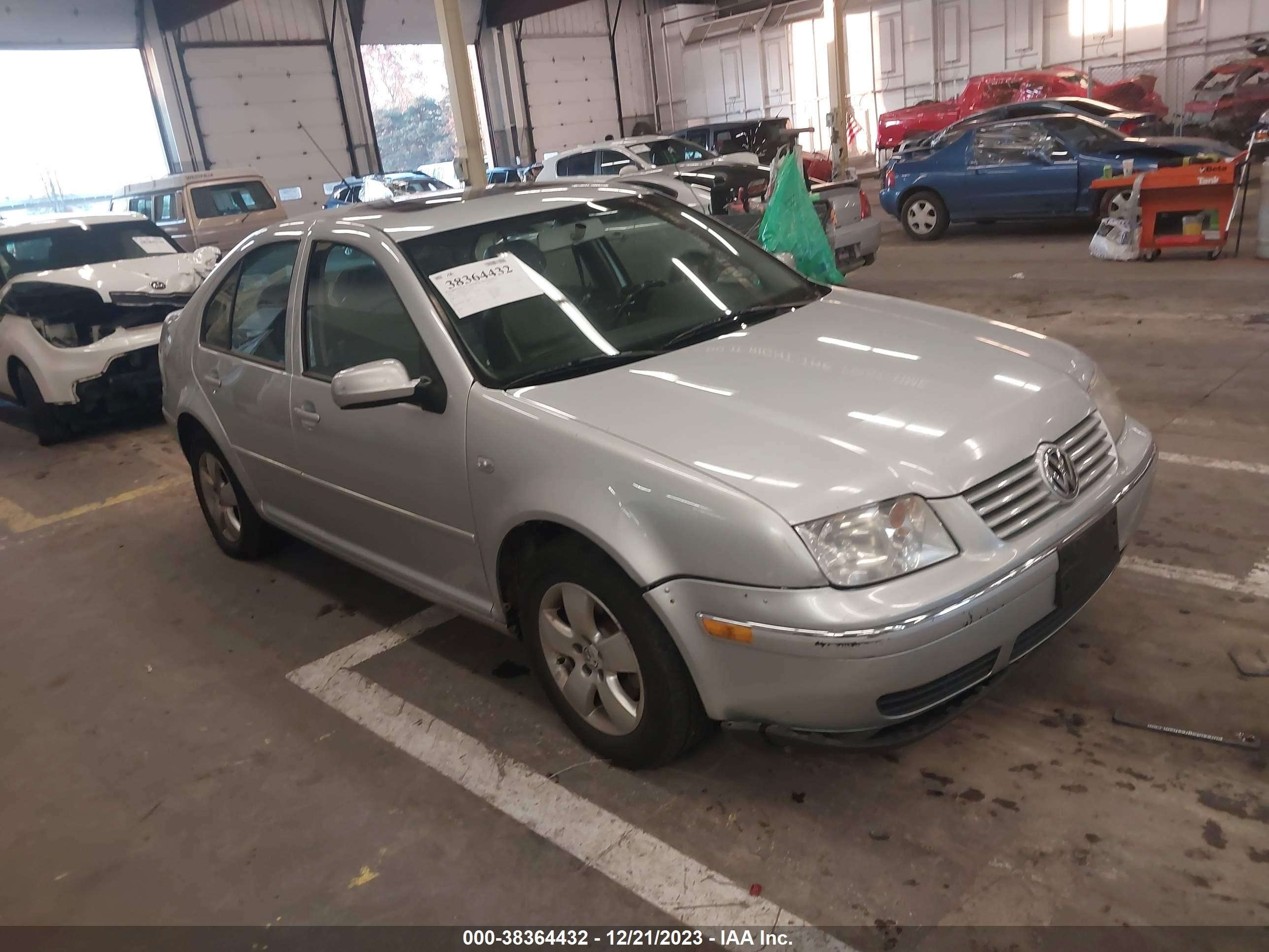 VOLKSWAGEN JETTA 2005 3vwsr69m25m052240