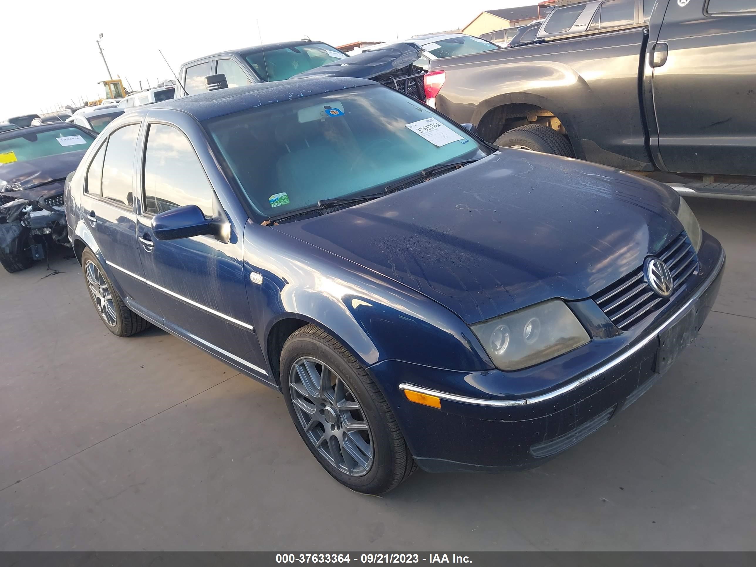 VOLKSWAGEN JETTA 2004 3vwsr69m54m085523