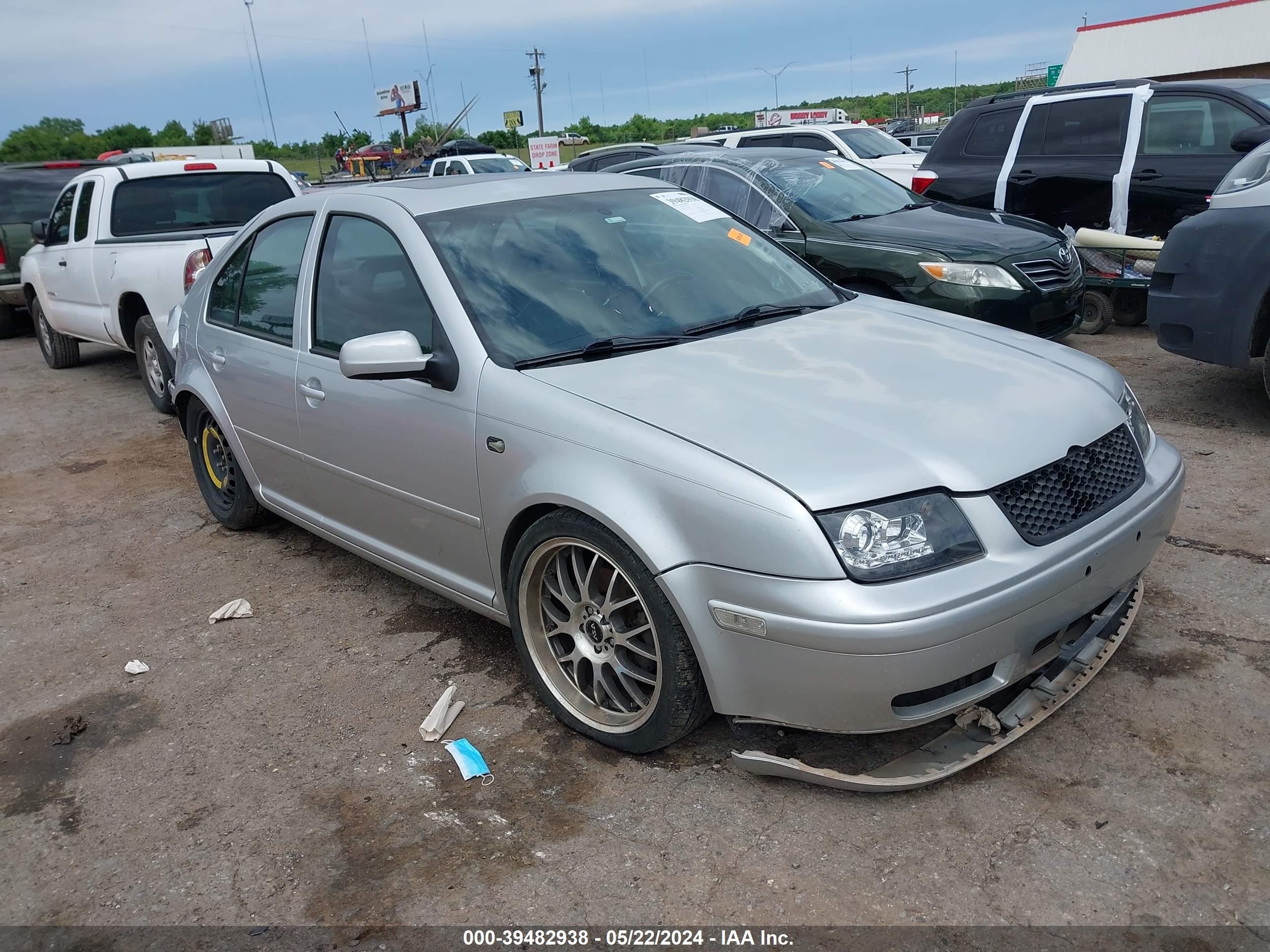 VOLKSWAGEN JETTA 2001 3vwtg69m81m133568