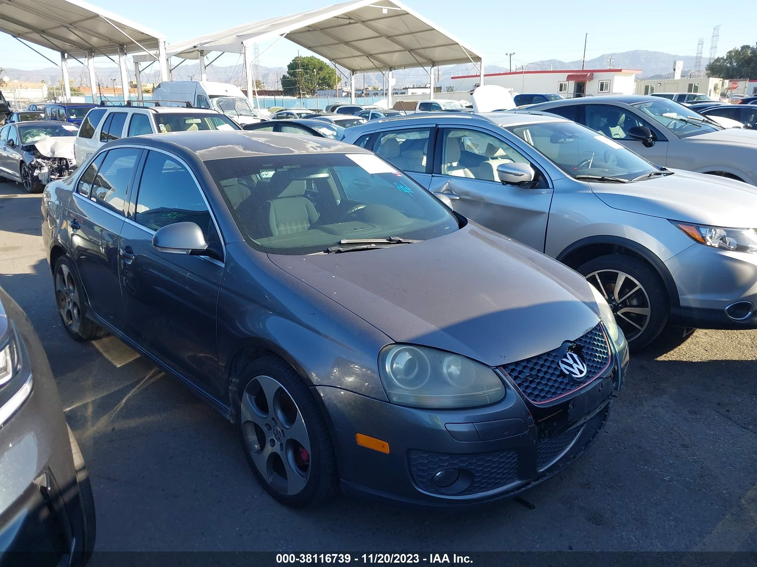 VOLKSWAGEN JETTA 2006 3vwtj71k56m767087