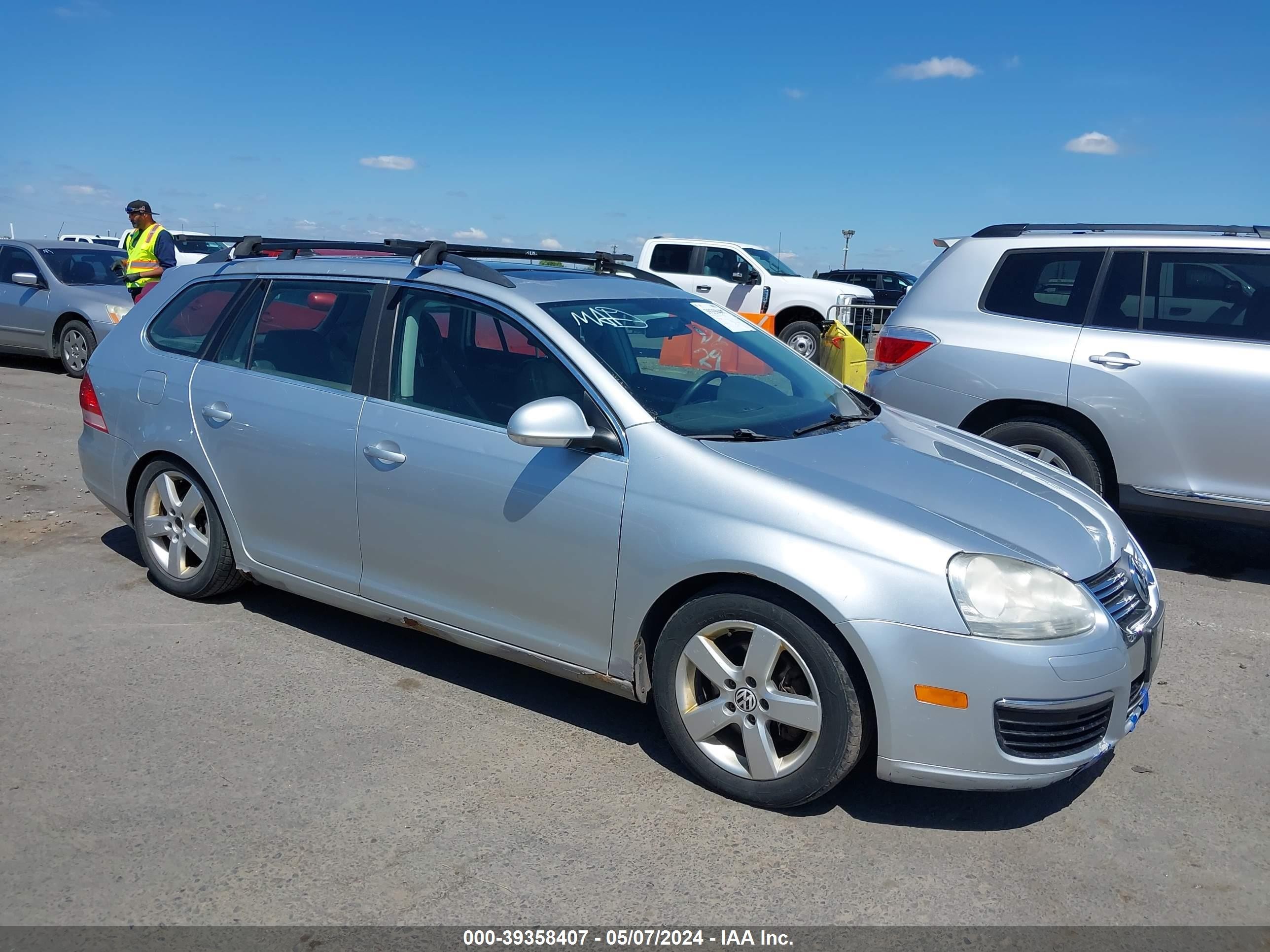 VOLKSWAGEN JETTA 2009 3vwtm71k39m300052