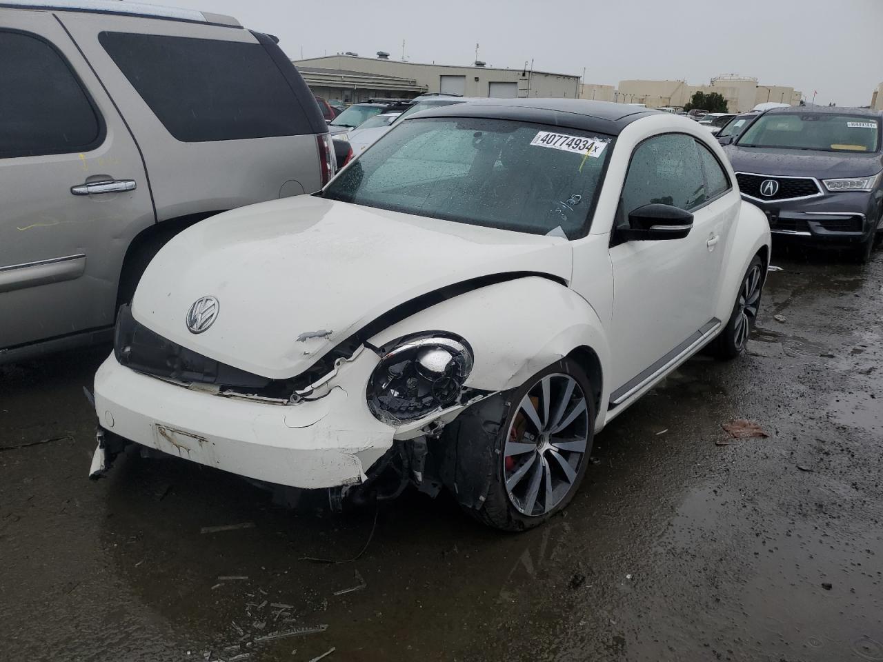 VOLKSWAGEN BEETLE 2013 3vwva7at2dm608235