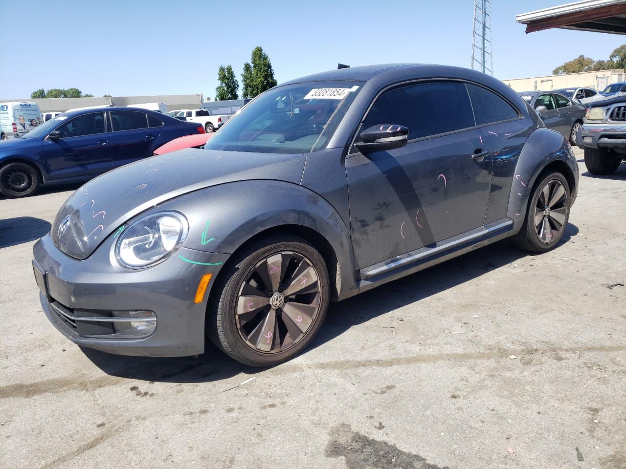 VOLKSWAGEN BEETLE 2013 3vwva7at3dm634679