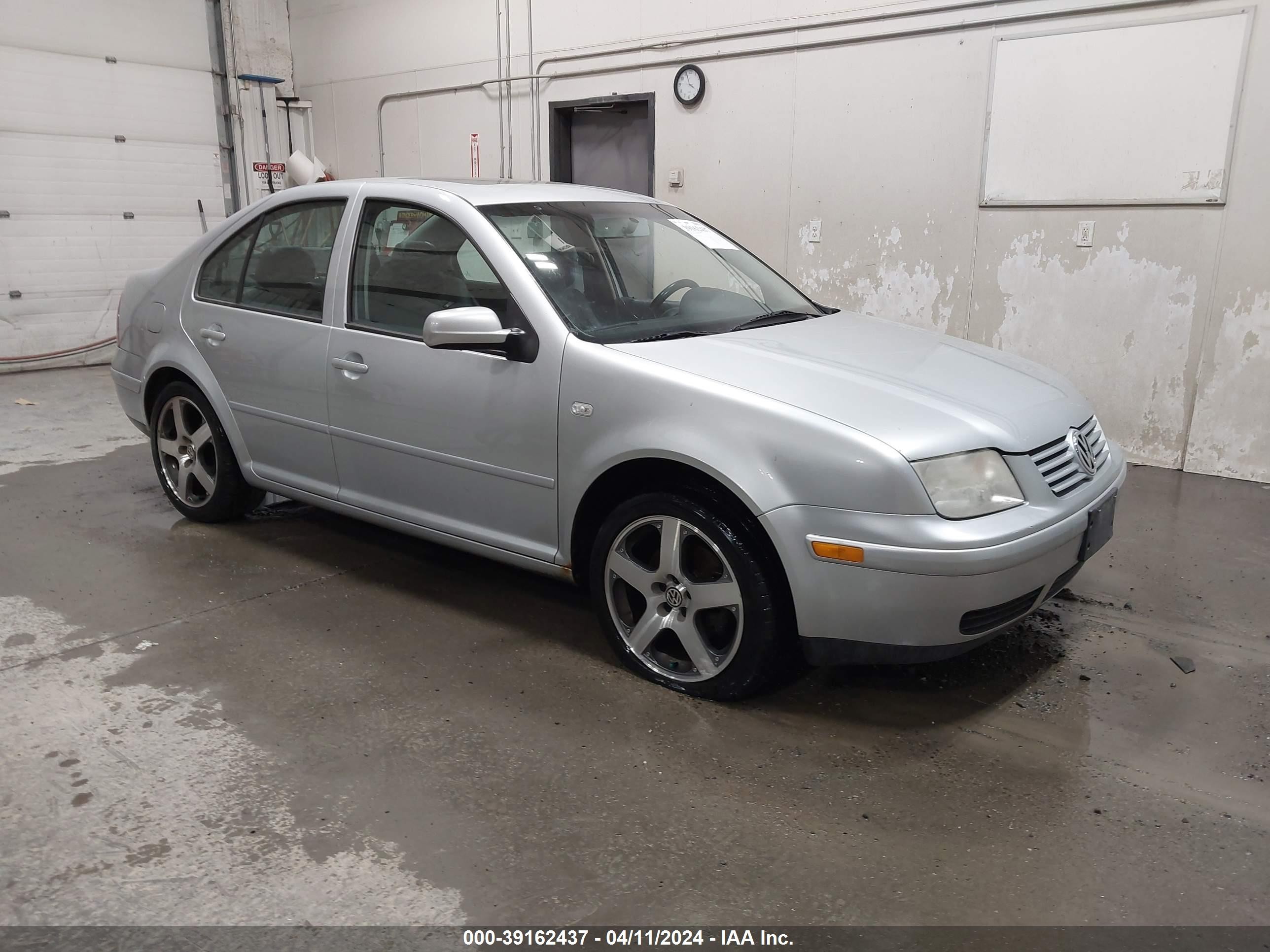 VOLKSWAGEN JETTA 2003 3vwvh69m33m133177