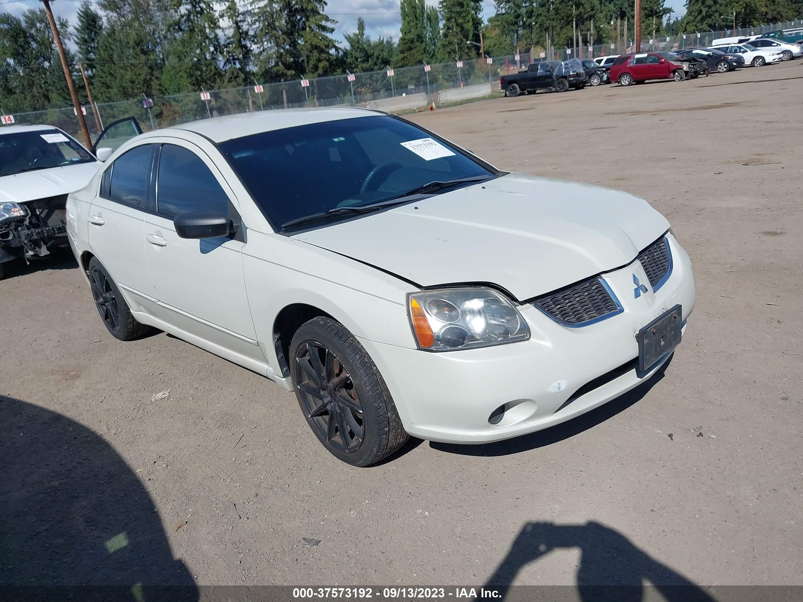 MITSUBISHI GALANT 2004 4a3ab36f64e102355