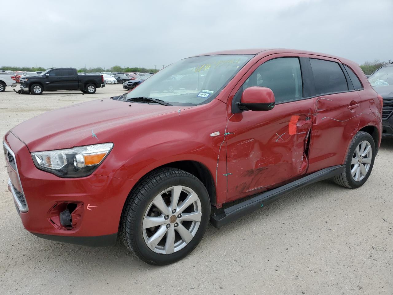 MITSUBISHI OUTLANDER 2013 4a4ap3au2de024420