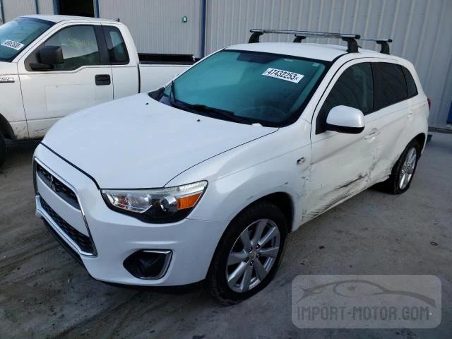 MITSUBISHI OUTLANDER 2014 4a4ap3auxee022917