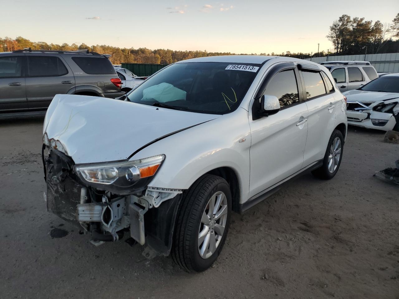 MITSUBISHI OUTLANDER 2015 4a4ap3aw1fe055856