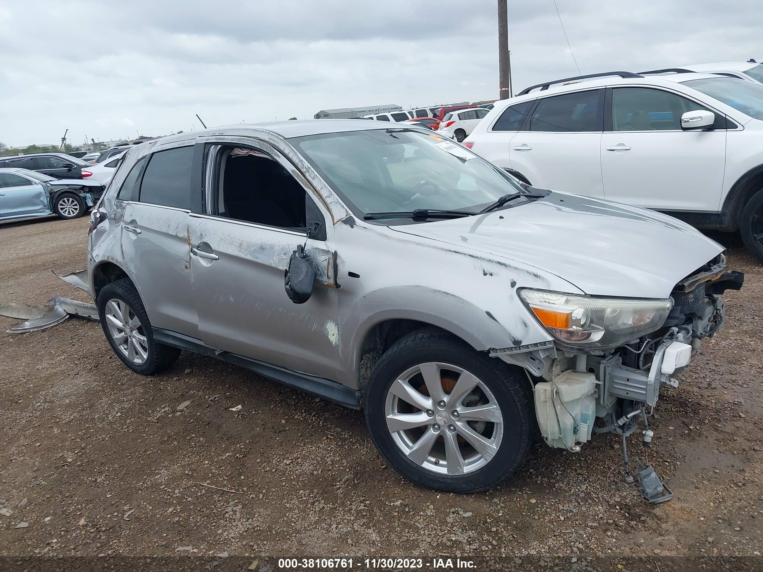 MITSUBISHI OUTLANDER 2015 4a4ap4au9fe001886