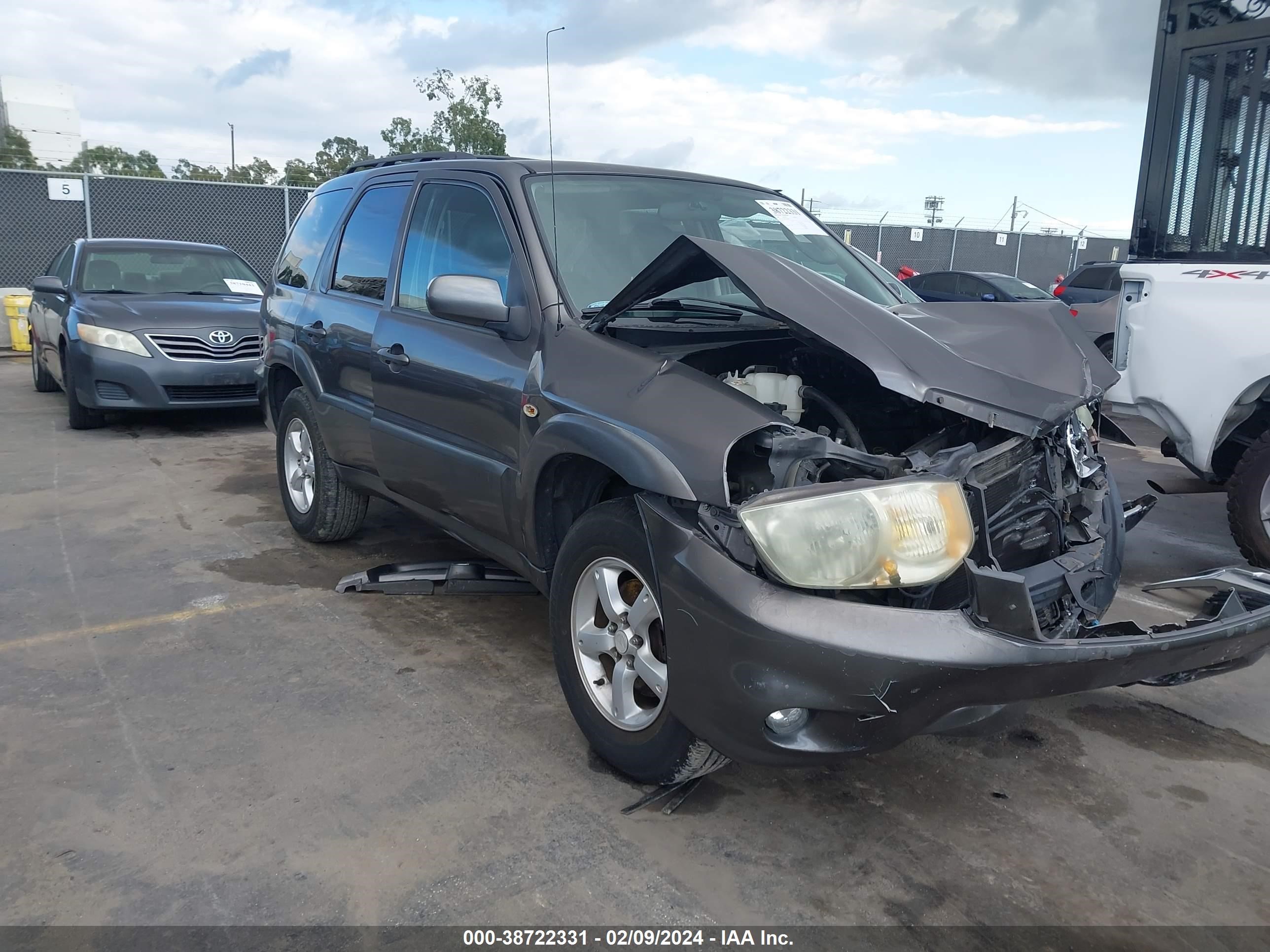 MAZDA TRIBUTE 2005 4f2cz96165km22423