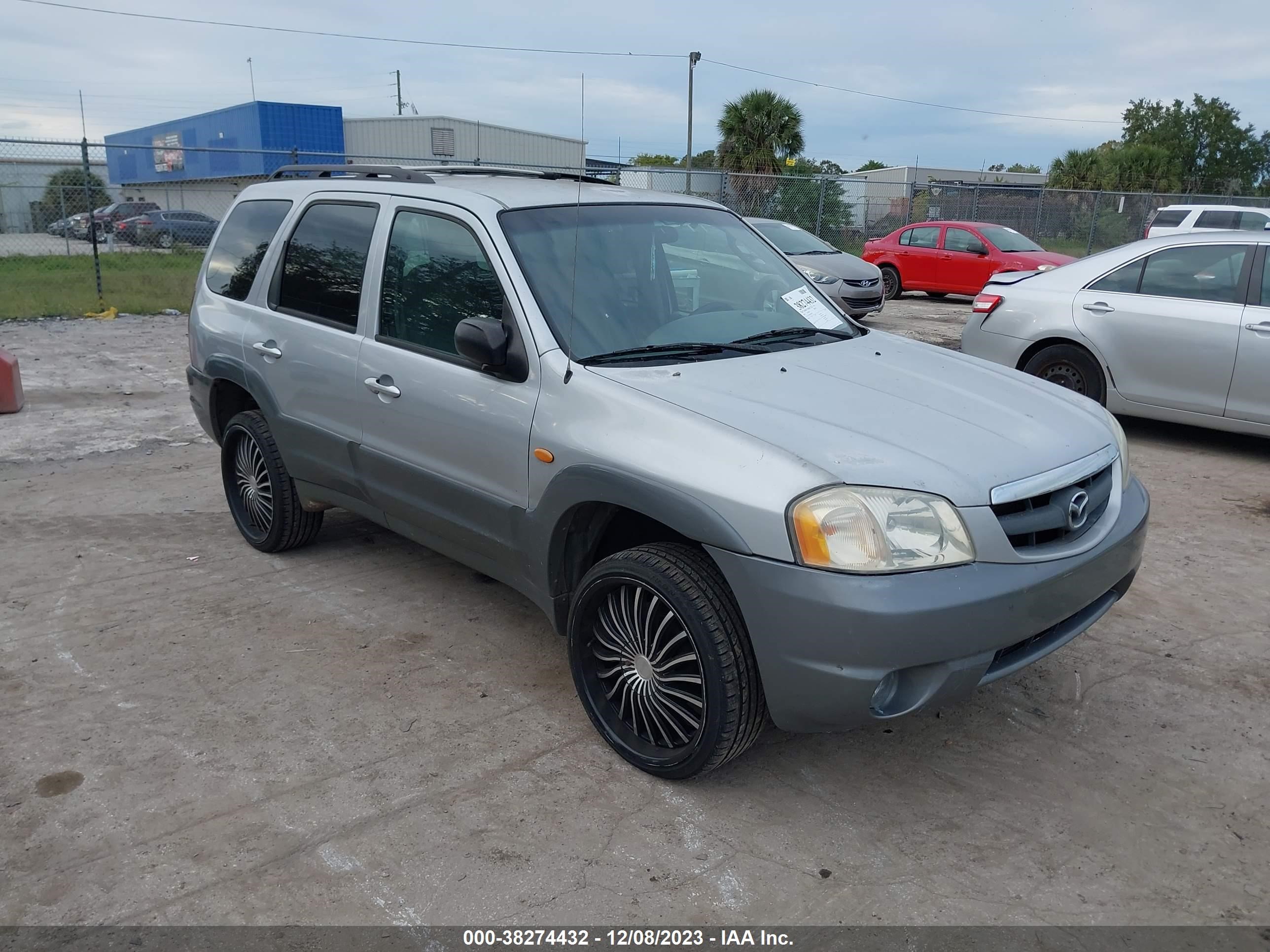 MAZDA TRIBUTE 2001 4f2yu081x1km10539